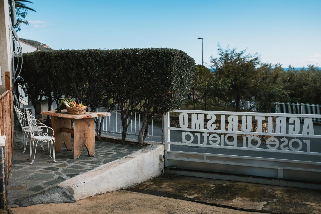 Agriturismo Rose Di Pietra Пьетра-Лигуре Экстерьер фото